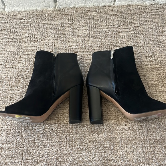 Women’s Sam Edelman open toe black ankle boot - Picture 4 of 5